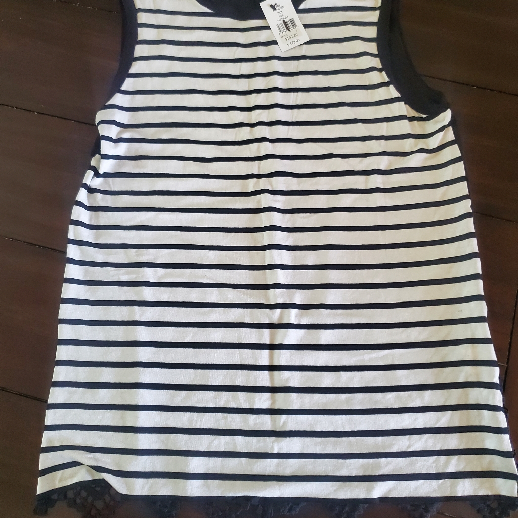 Bailey 44 Tank, Size Medium, New With Tag